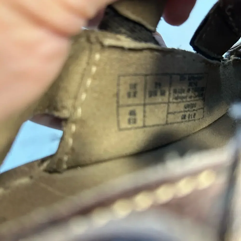Dr. Martens classic woven
